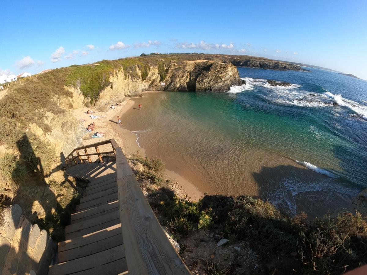 Pe Na Areia, Alojamento Local Porto Covo Exterior photo